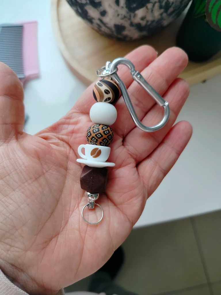 Silicone pearl keychain coffee pattern - bag jewelry – photo 4
